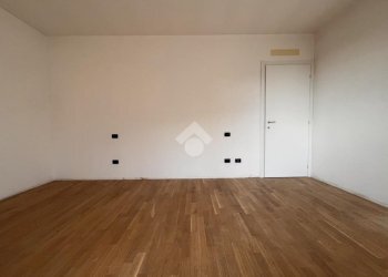 Trilocale Viale D. Alighieri, Galliate - foto 4