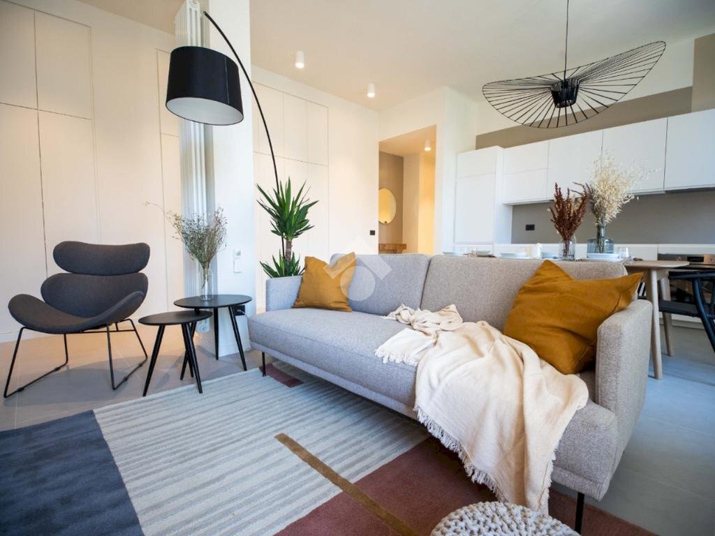 Four-room apartment Via Degli Imbriani, Milano (neighborhood Bovisa) - photo 2