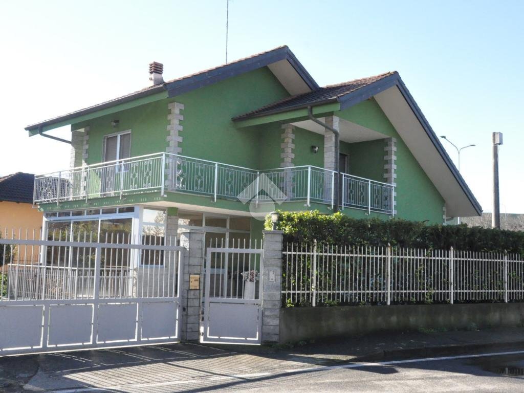 Villa Via Leinì, Settimo Torinese - photo 1