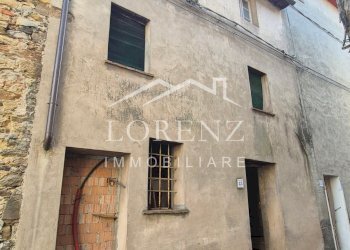 Townhouse hamlet Colle Di Compito, Capannori - photo 1