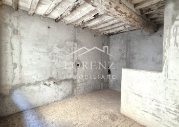 Townhouse hamlet Colle Di Compito, Capannori - photo 17