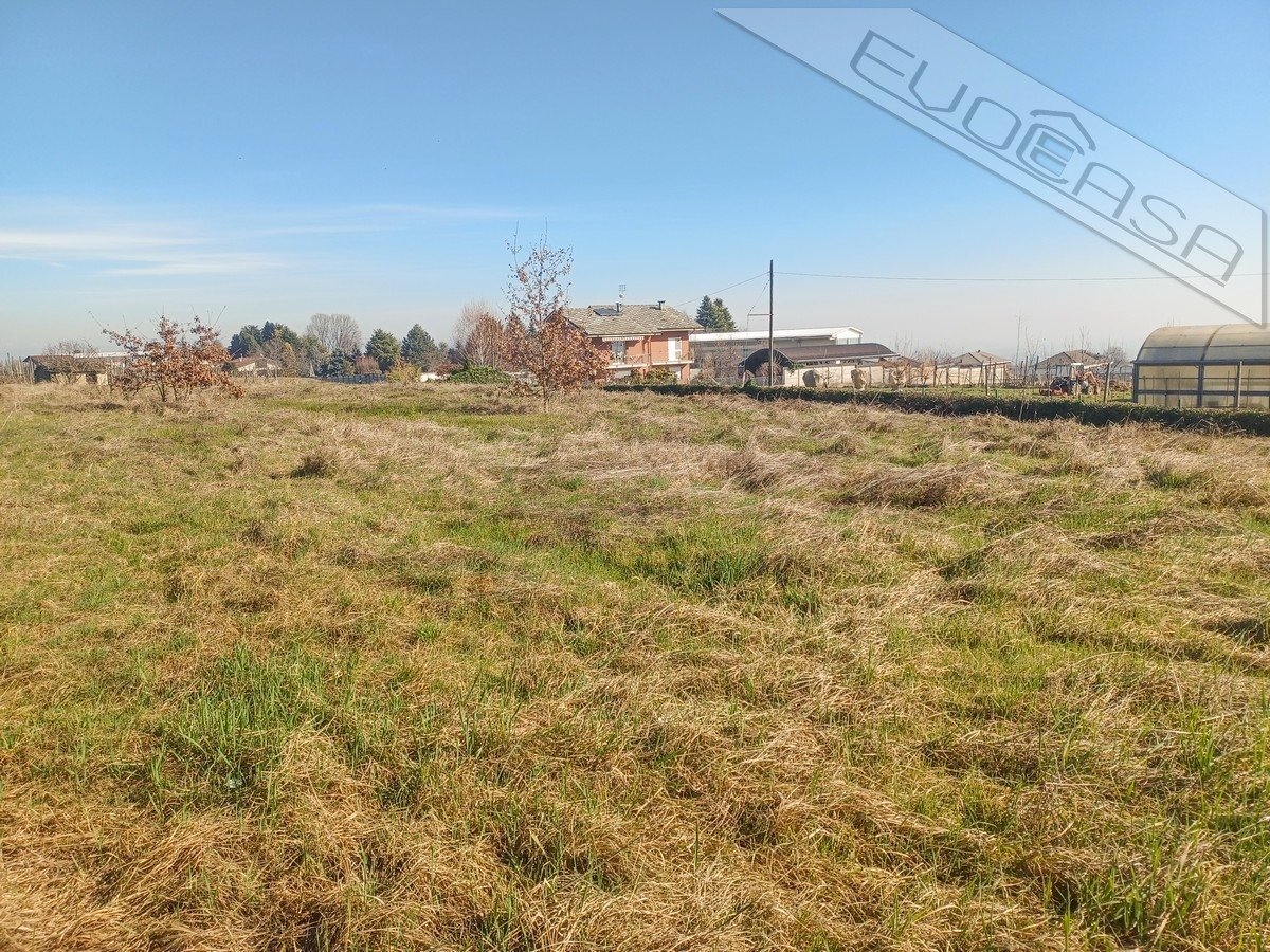 Building land via carlo alberto snc, Barge - photo 1