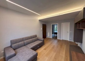 Salone - Appartamento Alba - foto 1