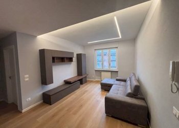 Salone - Appartamento Alba - foto 4
