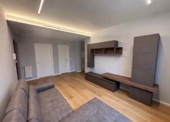 Salone - Appartamento Alba - foto 5