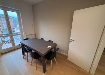 Salone - Appartamento Alba - foto 8