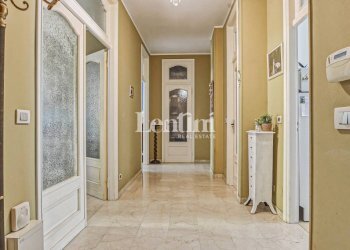 Corridoio - Appartamento viale Montebello, 1, Casale Monferrato - foto 7