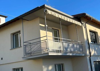 Facciata - Appartamento via Giambellino, Varese - foto 2