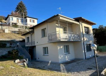 Facciata - Appartamento via Giambellino, Varese - foto 6