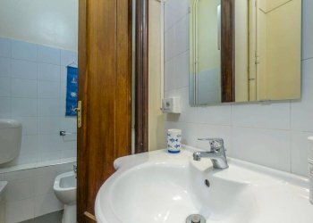 Bagno - Office via Oreste De Gaspari, Genova (neighborhood Albaro) - photo 8