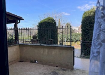 Giardino - Villa a Schiera via di Sant'Antonio Abate, 49, Sutri - foto 4