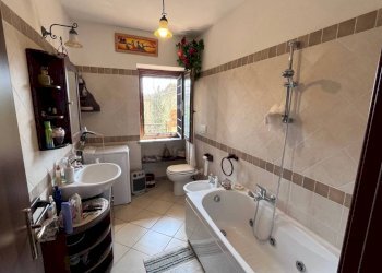Bagno - Villa a Schiera via di Sant'Antonio Abate, 49, Sutri - foto 27