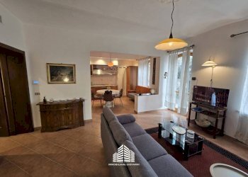 Salone - Appartamento via Statale, 55, Santa Vittoria d'Alba - foto 6