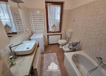 Bagno - Appartamento via Statale, 55, Santa Vittoria d'Alba - foto 17