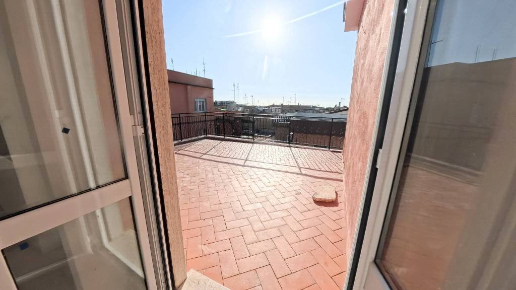 Terrazzo - Attic via Franco da Perugia, Roma - photo 3