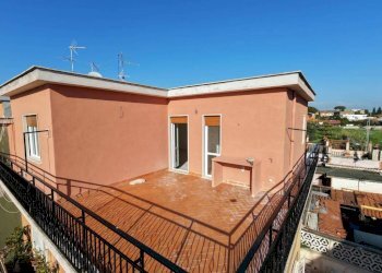 Terrazzo - Attic via Franco da Perugia, Roma - photo 13