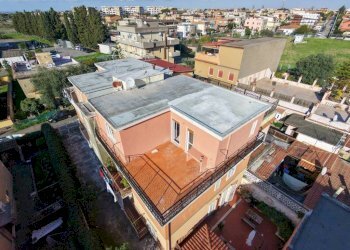 Vista - Attic via Franco da Perugia, Roma - photo 23