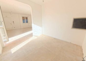 Cucina - Attico via Franco da Perugia, Roma - foto 5