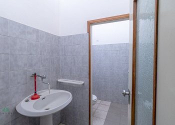 Negozio Via Cadriano 16, Granarolo dell'Emilia - foto 9