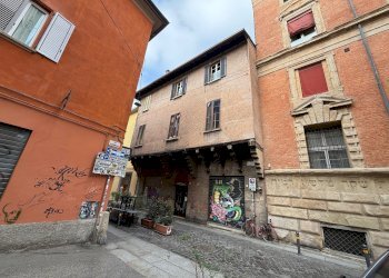 Commercial Premises via Goito, 14, Bologna (neighborhood Centro Storico) - photo 1