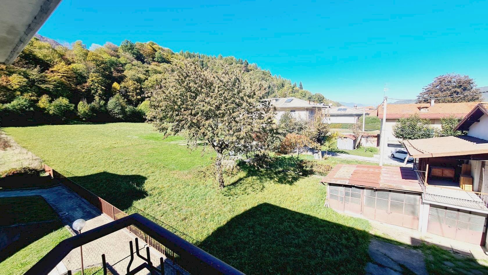 Four-room apartment Via Vittorio Veneto, 113, Robilante - photo 1