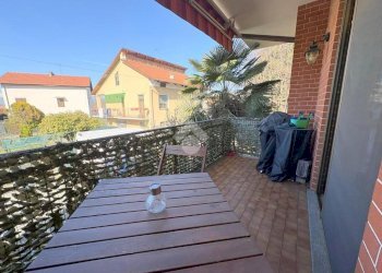 Portion of a house Via Torino, San Francesco al Campo - photo 5