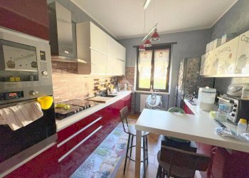 Portion of a house Via Torino, San Francesco al Campo - photo 11