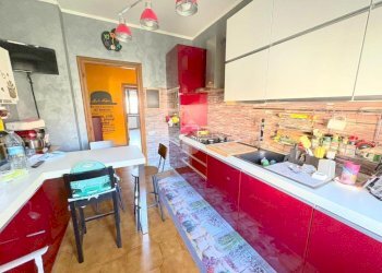 Portion of a house Via Torino, San Francesco al Campo - photo 12