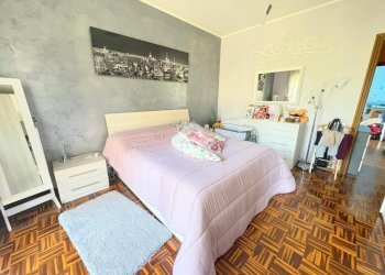 Portion of a house Via Torino, San Francesco al Campo - photo 13