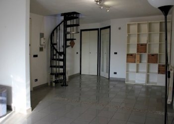 Three-room apartment Savona, Savona (neighborhood Villapiana) - photo 3
