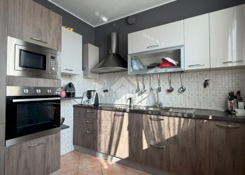 Three-room apartment Via F.lli Cervi, San Polo d'Enza - photo 3