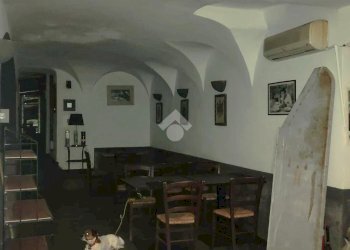 Negozio Via di san bernardo, Genova (zona Centro Storico) - foto 3