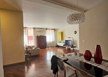 Four-room apartment via vespucci, Genova (neighborhood Pegli) - photo 4