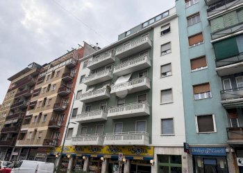 Bilocale Via Leone Tolstoi, Milano (zona Giambellino) - foto 2