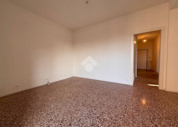 Trilocale Via Edmondo de Amicis, Novara - foto 34