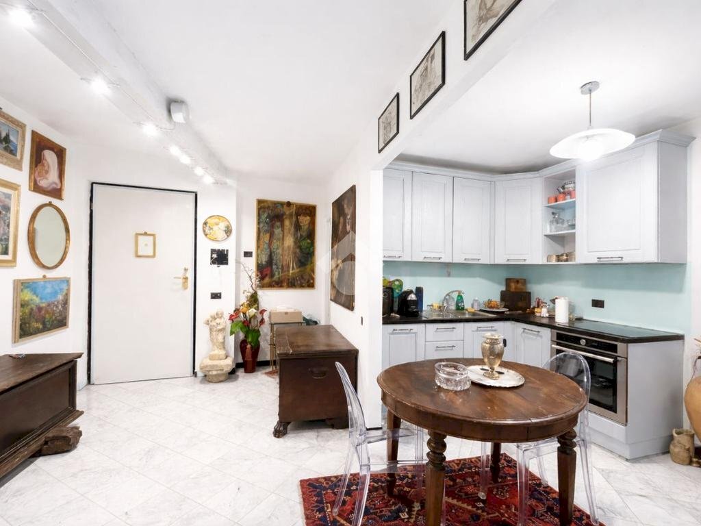 Quadrilocale Piazza delle Erbe, Genova (zona Centro Storico) - foto 2