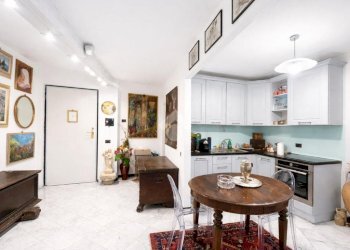 Quadrilocale Piazza delle Erbe, Genova (zona Centro Storico) - foto 2