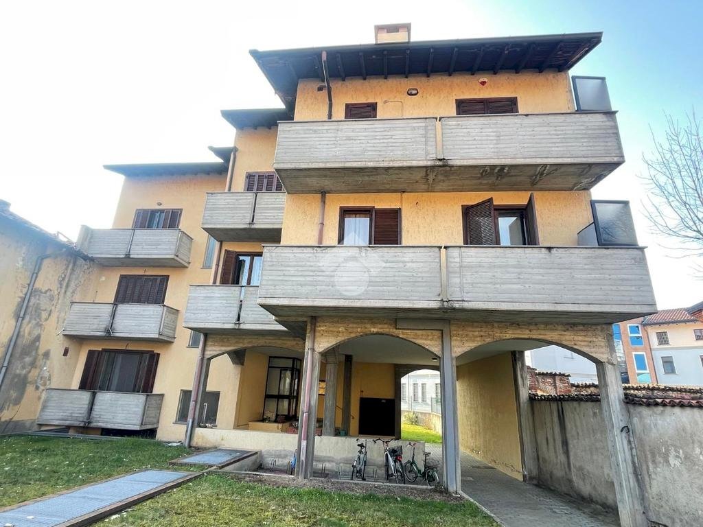 Quadrilocale Piazza Libertà, Arconate - foto 2