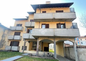 Quadrilocale Piazza Libertà, Arconate - foto 2