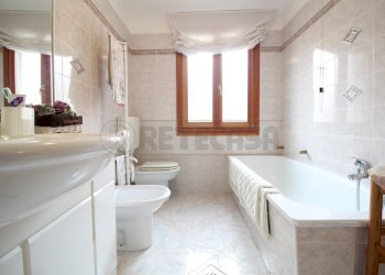 IMG_8962.JPG - Casa semi indipendente Via Corati, Nogarole Vicentino - foto 9