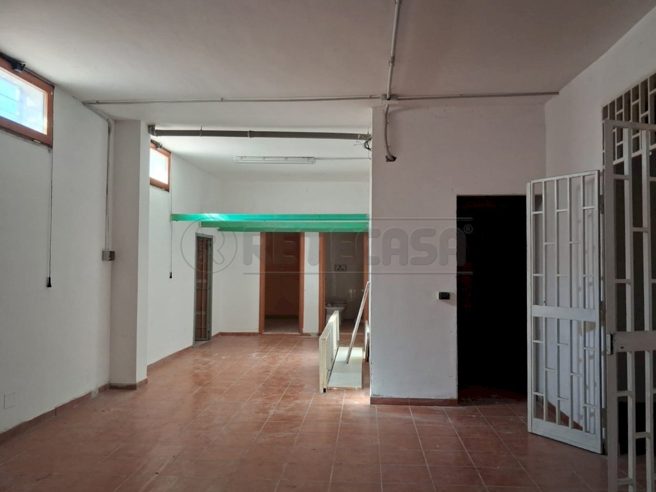 1.jpeg - Warehouse Via Greco, Capodrise - photo 1