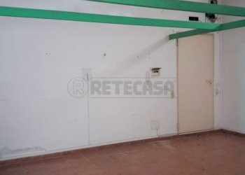 WhatsApp Image 2026-02-26 at 11.24.29 (3).jpeg - Magazzino Via Greco, Capodrise - foto 6