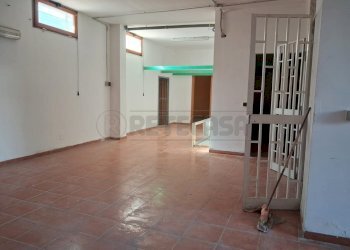 WhatsApp Image 2026-02-26 at 11.24.29 (8).jpeg - Magazzino Via Greco, Capodrise - foto 10