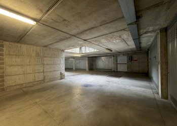 WhatsApp Image 2026-03-02 at 16.22.35 (1).jpeg - Box Viale Alcide De Gasperi 25, Crema - foto 5