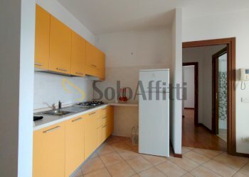 soggiorno con angolo cottura - Appartamento Gallarate - foto 3