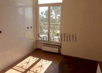 Cucina a vista - Appartamento Corso Orazio Raimondo 153, Sanremo - foto 6