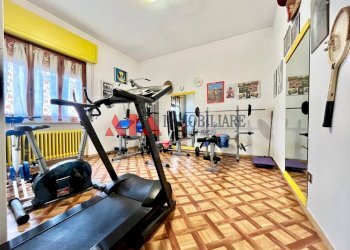 Camera matrimoniale 3 p.1 - Villa Via Sarzanese Valdera, Buti - photo 16