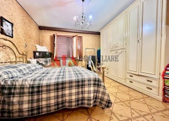 Camera matrimoniale 1 p.t. - Villa Via Sarzanese Valdera, Buti - photo 24