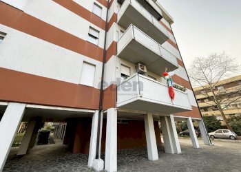 facciata - Trilocale Viale Leonardo da Vinci 85, Modena - foto 20