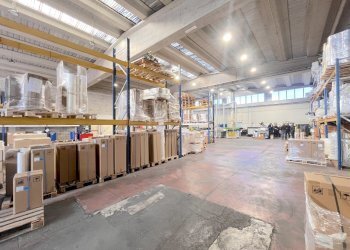 Interno - Locale Commerciale Via Naro, Pomezia - foto 15